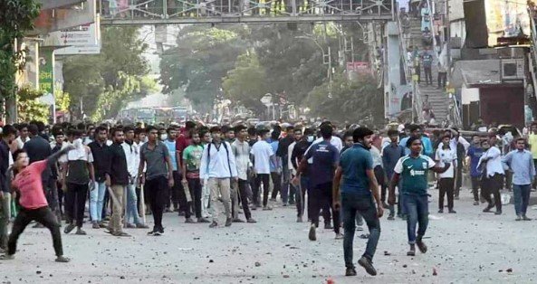 ঢাকা কলেজ-সিটি কলেজ শিক্ষার্থীদের মধ্যে সংঘর্ষ